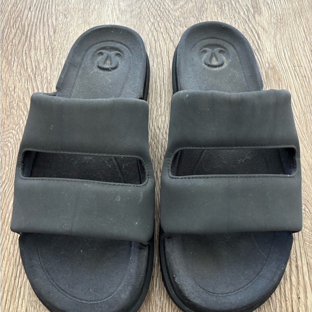 lululemon athletica Black Slide Sandals
